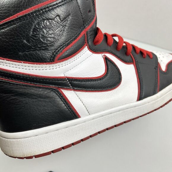 Nike Air Jordan 1 Retro High OG Bloodline Black Red White Mens Sz 11 555088-062 main image 10